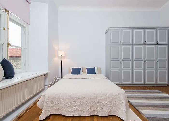 - Old Town Apartament Tallin